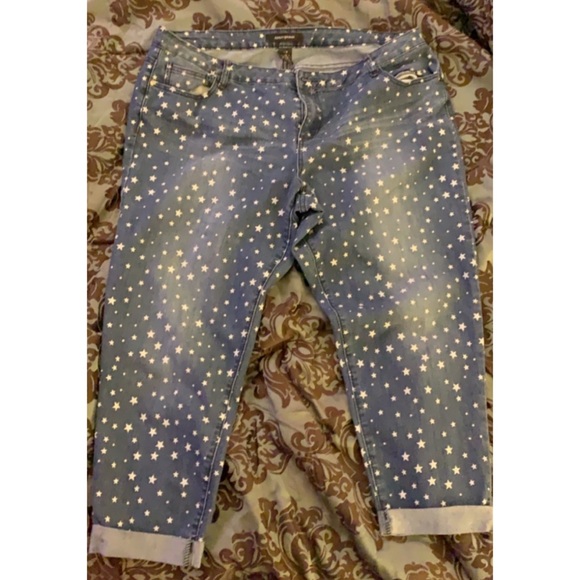 Capris - Picture 2 of 2